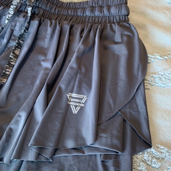 Flowy Athletic Shorts - Picture 3 of 6